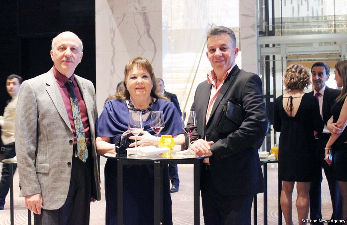 Эльдар Багирбеков презентовал клип "Не могу без Баку"  с участием звезд (ВИДЕО, ФОТО)