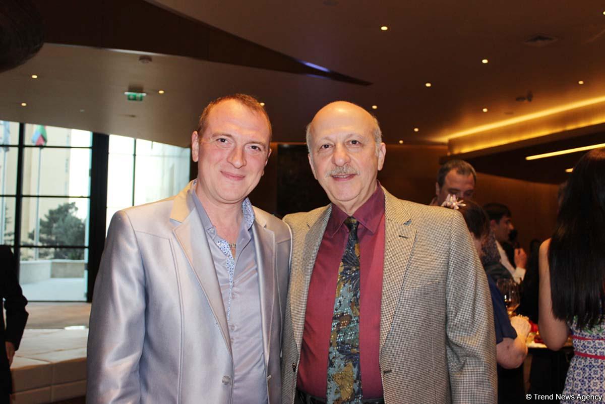 Эльдар Багирбеков презентовал клип "Не могу без Баку"  с участием звезд (ВИДЕО, ФОТО)