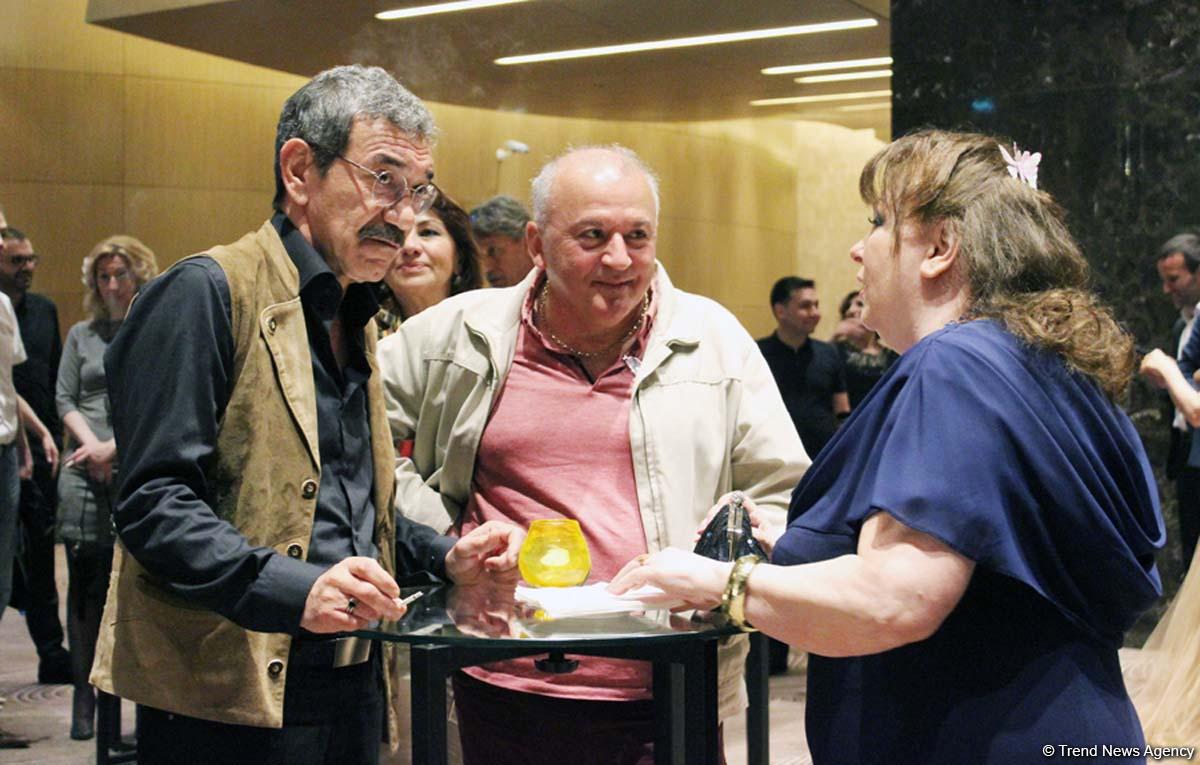 Эльдар Багирбеков презентовал клип "Не могу без Баку"  с участием звезд (ВИДЕО, ФОТО)