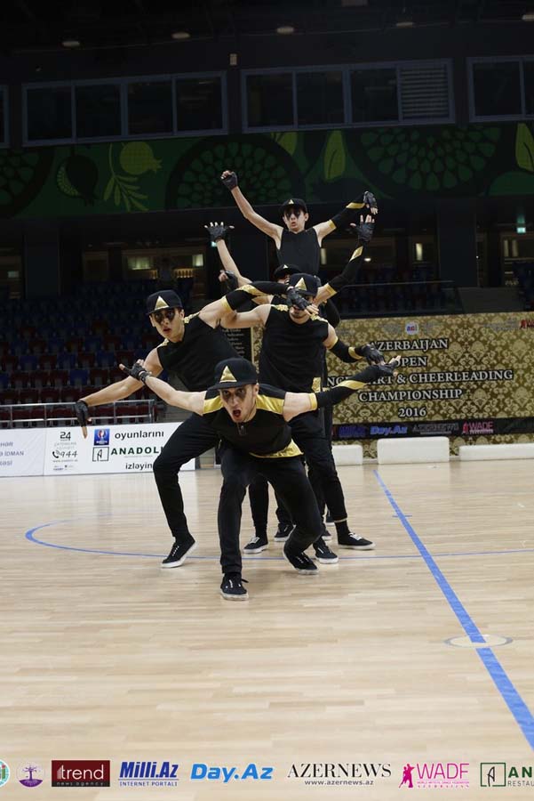Определены победители первого открытого фестиваля-чемпионата Азербайджана по танцам (ФОТО)