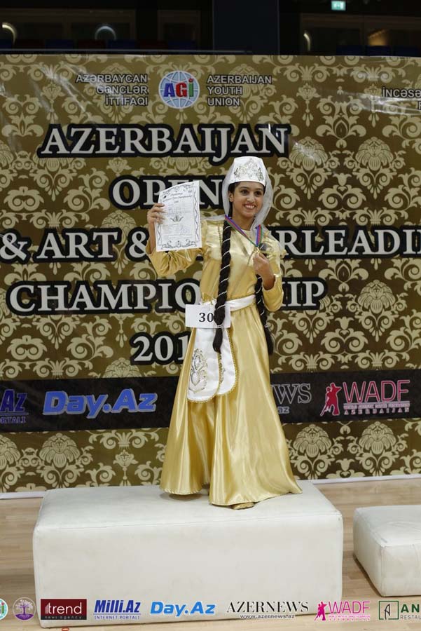 Определены победители первого открытого фестиваля-чемпионата Азербайджана по танцам (ФОТО)