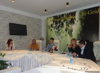 Звезда итальянской эстрады In-Grid включила в новый альбом песню "Sarı gəlin" (ФОТО)