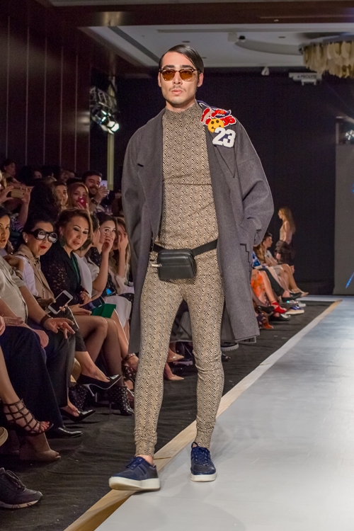 Всемирно известный дизайнер и посол Франции на потрясающем закрытии Azerbaijan Fashion Week (ФОТО)