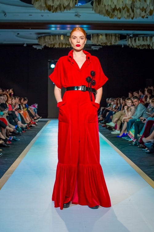 Всемирно известный дизайнер и посол Франции на потрясающем закрытии Azerbaijan Fashion Week (ФОТО)