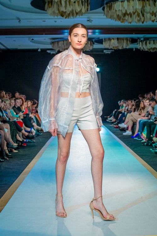 Всемирно известный дизайнер и посол Франции на потрясающем закрытии Azerbaijan Fashion Week (ФОТО)