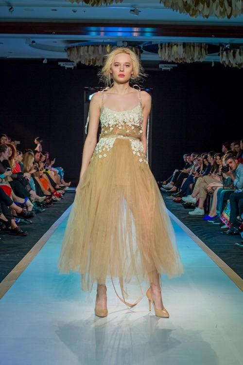 Всемирно известный дизайнер и посол Франции на потрясающем закрытии Azerbaijan Fashion Week (ФОТО)