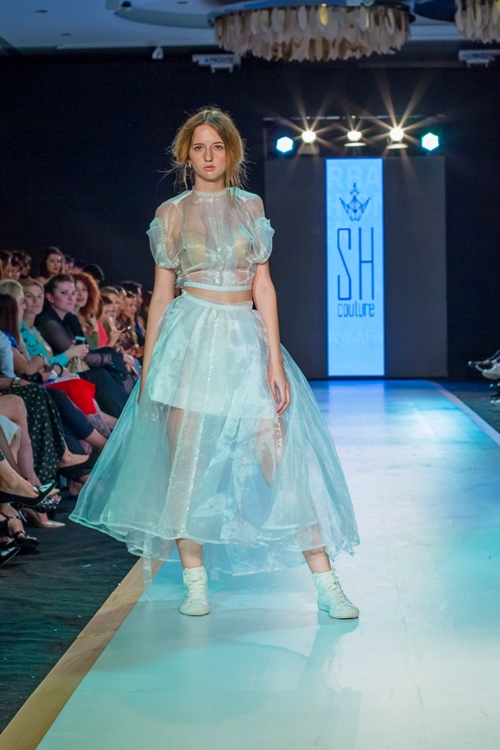 Всемирно известный дизайнер и посол Франции на потрясающем закрытии Azerbaijan Fashion Week (ФОТО)
