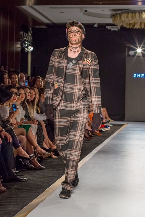 Всемирно известный дизайнер и посол Франции на потрясающем закрытии Azerbaijan Fashion Week (ФОТО)