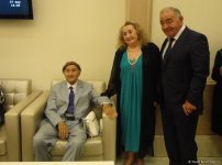 "Танец добра и зла": В Баку состоялась премьера фильма про Дронго (ФОТО)