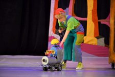 Сейчас вы увидите привидение! Дикое, но симпатишное...– приключения Малыша и Карлсона в Баку (ФОТО)