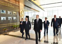 Президент Азербайджана принял участие в открытии нового административного здания SOCAR (ФОТО) (версия 2)