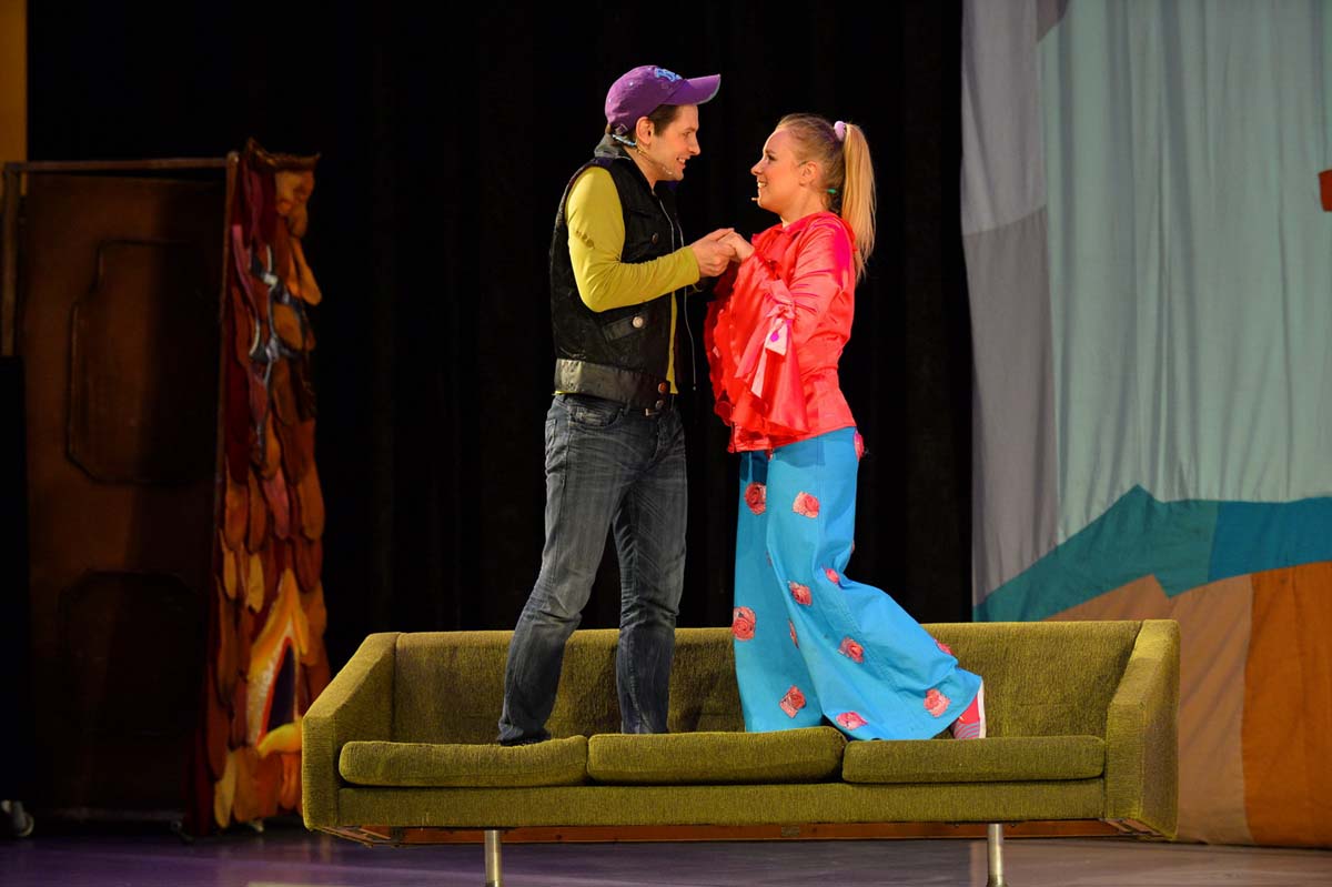 Сейчас вы увидите привидение! Дикое, но симпатишное...– приключения Малыша и Карлсона в Баку (ФОТО)