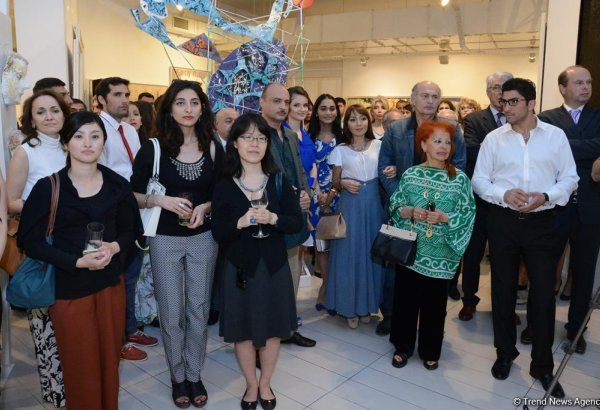 В Музее современного искусства состоялось торжественное открытие выставки выдающегося художника Гусейна Алиева "Пейзажи" (ФОТО)