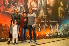 В Баку прошла премьера блокбастера Warcraft (ФОТО)
