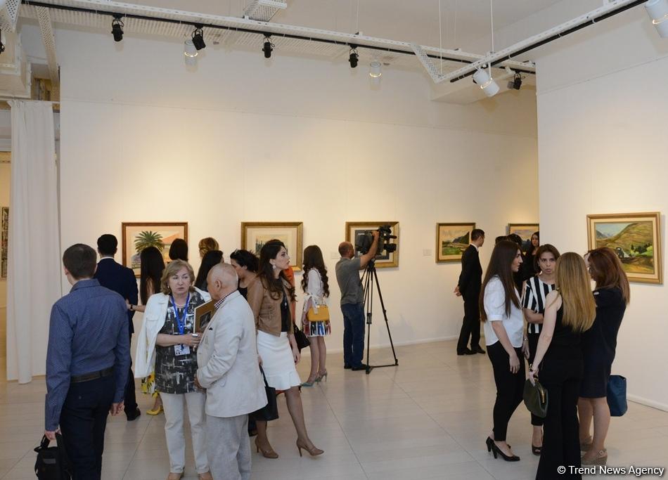 В Музее современного искусства состоялось торжественное открытие выставки выдающегося художника Гусейна Алиева "Пейзажи" (ФОТО)