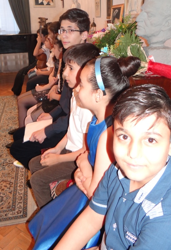 В Баку представлена красочная концертная программа "Юные музыканты" (ФОТО)