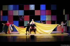 Необычная постановка Театра Романа Виктюка в Баку в День защиты детей (ФОТО)