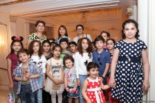 Необычная постановка Театра Романа Виктюка в Баку в День защиты детей (ФОТО)