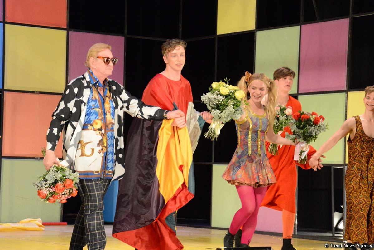 Необычная постановка Театра Романа Виктюка в Баку в День защиты детей (ФОТО)