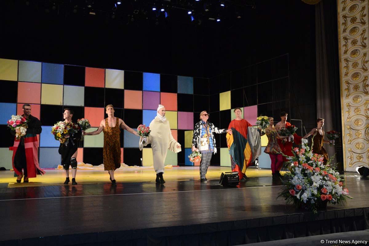 Необычная постановка Театра Романа Виктюка в Баку в День защиты детей (ФОТО)