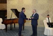 За заслуги в развитии азербайджанской диаспоры группе лиц вручены награды (ФОТО)