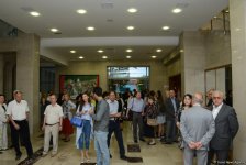 Творческая сцена ÜNS провела потрясающий вечер известного театрального режиссера Романа Виктюка (ФОТО)