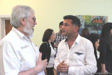 Праздник формулы цвета Вугара Мурадова, или Живые кисти трансформации (ФОТО)