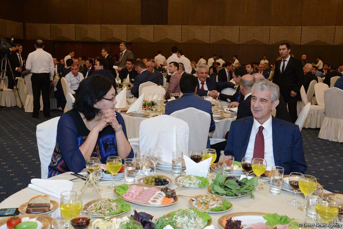 За заслуги в развитии азербайджанской диаспоры группе лиц вручены награды (ФОТО)