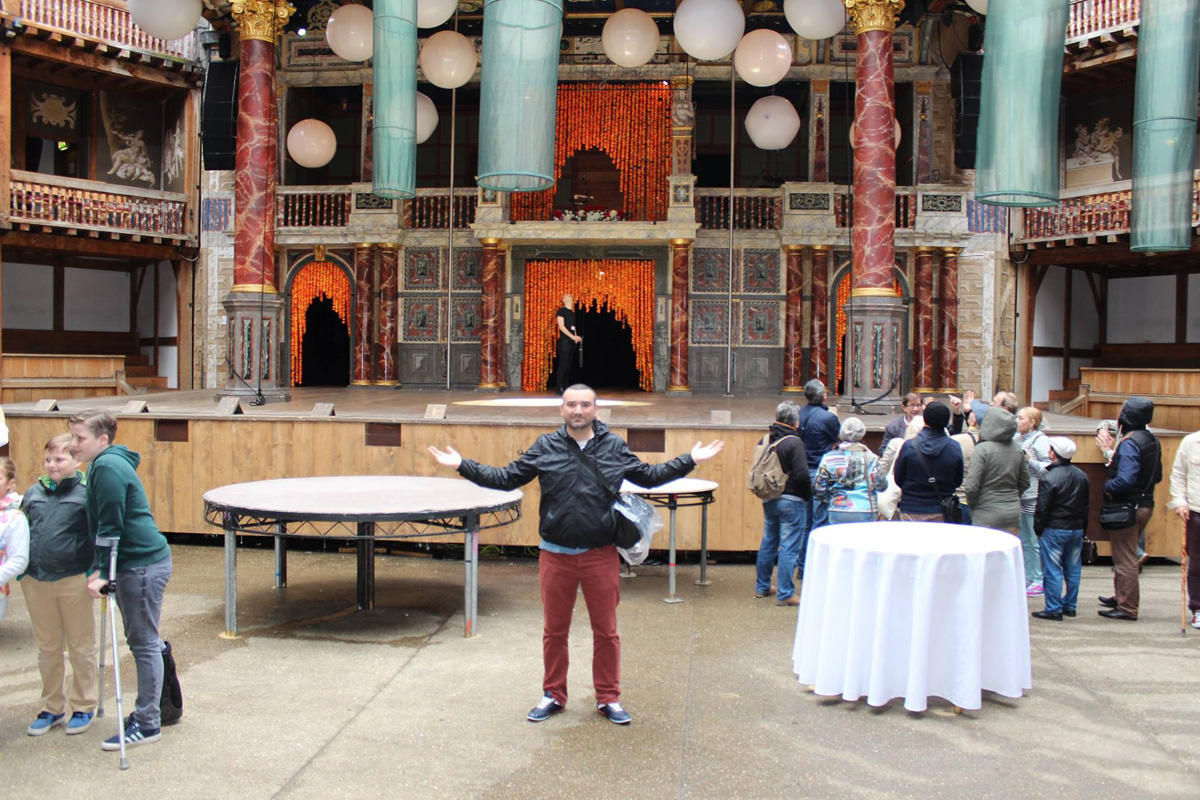 Ударный месяц азербайджанского театра (ФОТО)