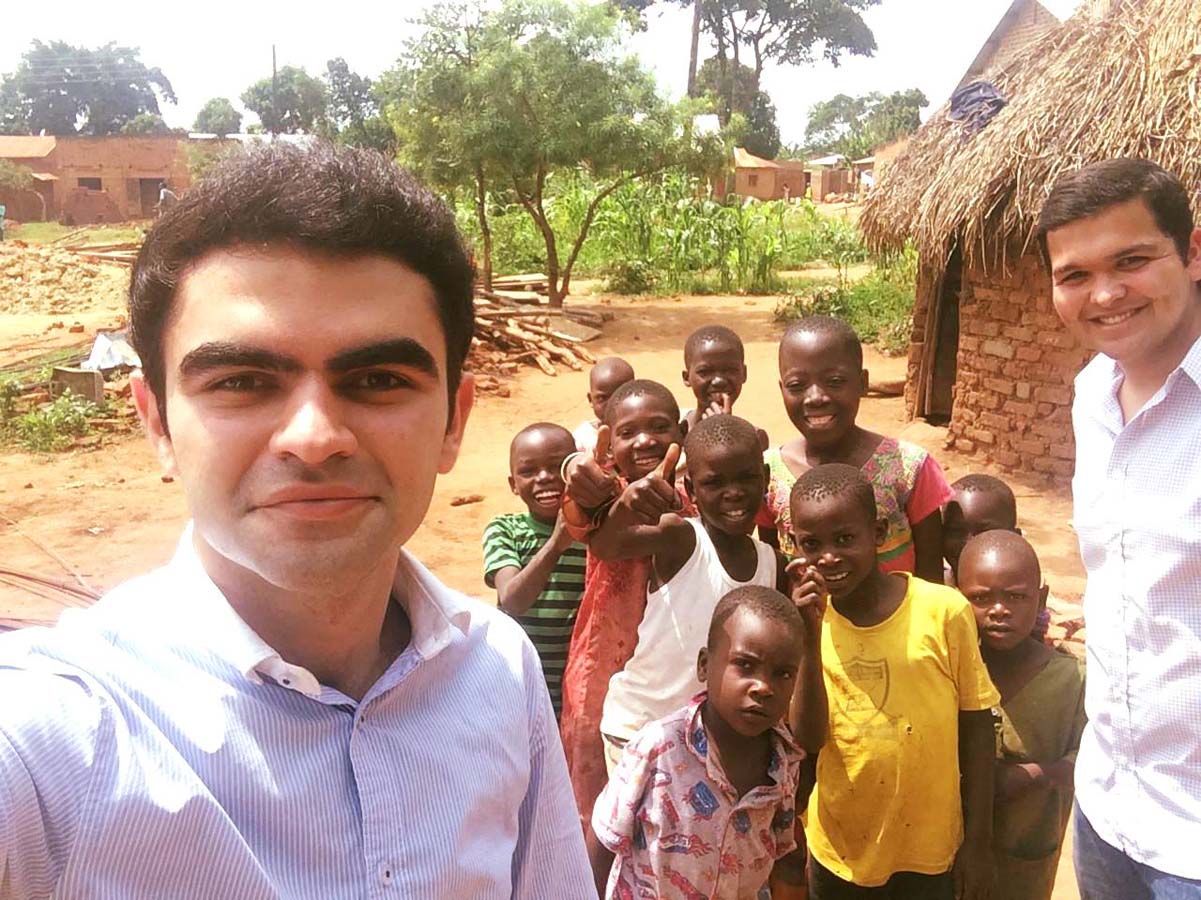 Волонтеры ASAN сооружают колодцы в Уганде (ФОТО)