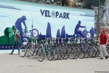 Уникальное путешествие по Бакинскому бульвару для гостей "Формулы-1" (ФОТОРЕПОРТАЖ)