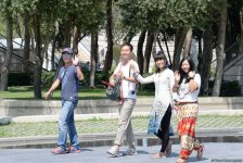 Уникальное путешествие по Бакинскому бульвару для гостей "Формулы-1" (ФОТОРЕПОРТАЖ)