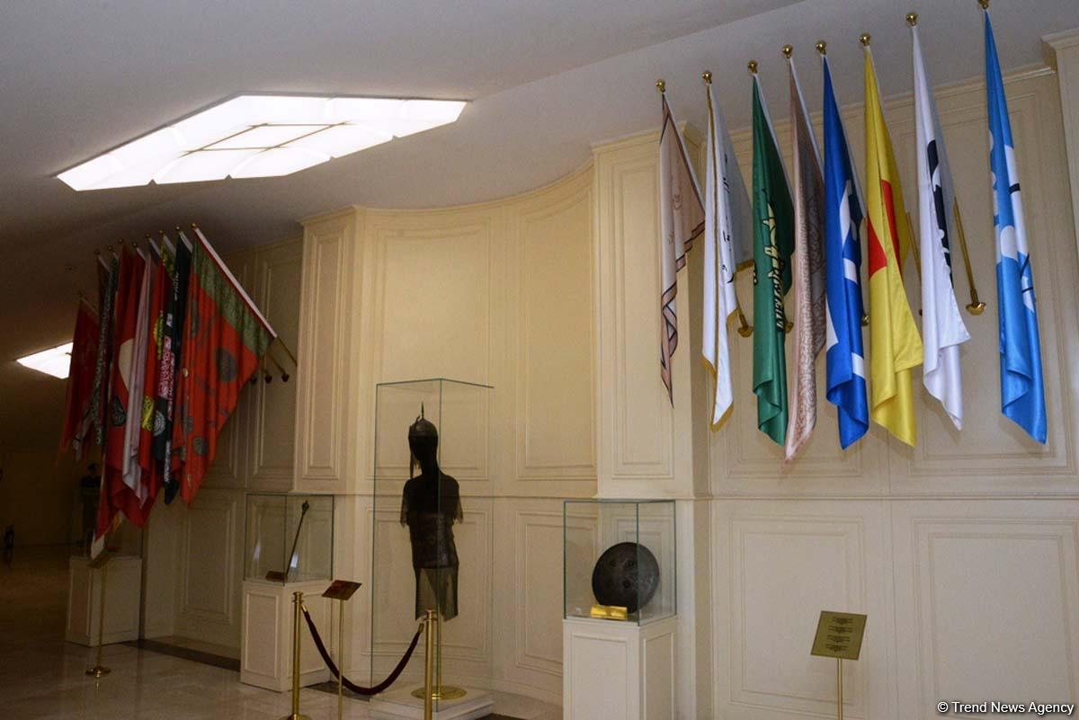 Уникальное путешествие по Бакинскому бульвару для гостей "Формулы-1" (ФОТОРЕПОРТАЖ)