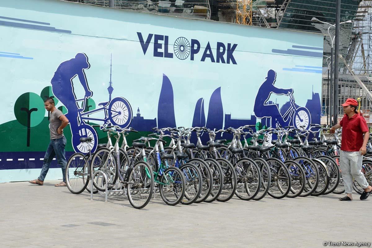 Уникальное путешествие по Бакинскому бульвару для гостей "Формулы-1" (ФОТОРЕПОРТАЖ)