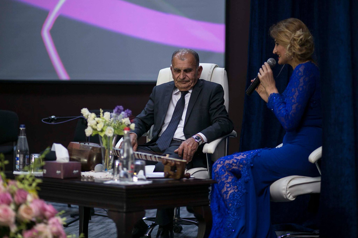 В Баку отметили юбилей известного тариста Вамига Мамедалиева (ФОТО)