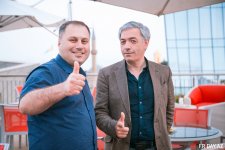 Открытие летнего сезона в Баку – окруженный Огненными Башнями с видом на Каспий (ФОТО)