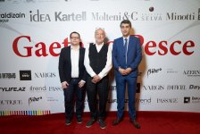 Всемирно известный дизайнер Гаэтано Пеше раскрыл бакинцам секреты успеха (ФОТО)