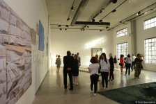 YARAT представляет две выставки - "300 слов на сопротивление" и "Мелкая ложь" (ФОТО)