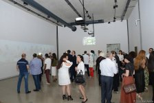 YARAT представляет две выставки - "300 слов на сопротивление" и "Мелкая ложь" (ФОТО)