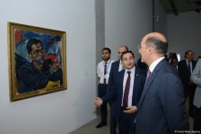 YARAT представляет две выставки - "300 слов на сопротивление" и "Мелкая ложь" (ФОТО)