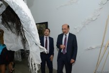 YARAT представляет две выставки - "300 слов на сопротивление" и "Мелкая ложь" (ФОТО)