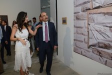 YARAT представляет две выставки - "300 слов на сопротивление" и "Мелкая ложь" (ФОТО)