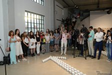 YARAT представляет две выставки - "300 слов на сопротивление" и "Мелкая ложь" (ФОТО)