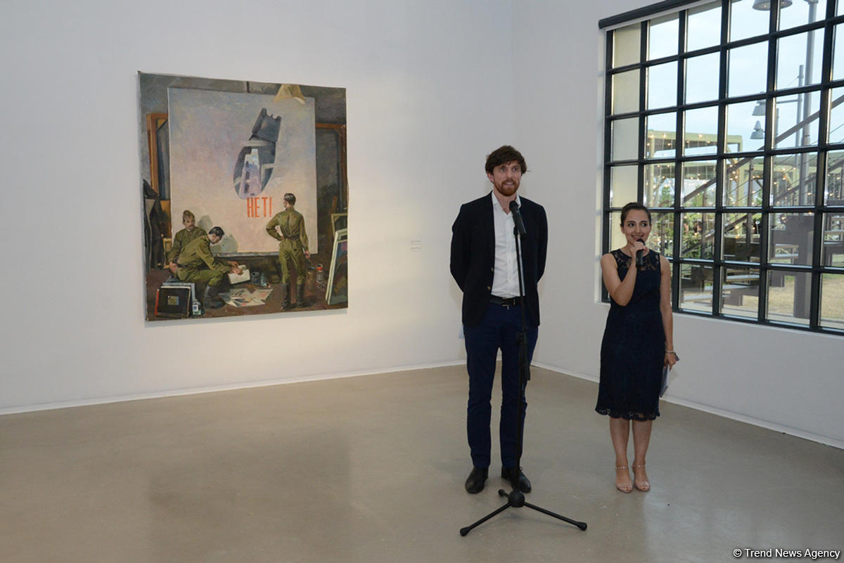 YARAT представляет две выставки - "300 слов на сопротивление" и "Мелкая ложь" (ФОТО)