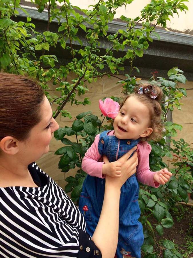 Время творить добро!  Подари Хаджар здоровье!  (ФОТО)