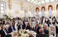 Президент Ильхам Алиев принял участие в ифтаре по случаю священного месяца Рамазан (ФОТО)