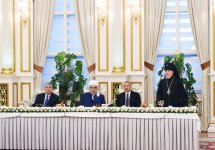 Президент Ильхам Алиев принял участие в ифтаре по случаю священного месяца Рамазан (ФОТО)