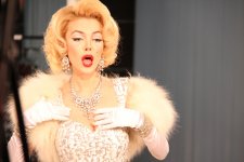 Наина Ибрагимова - мастер перевоплощения, или Награда за фотопроекты (ФОТО)