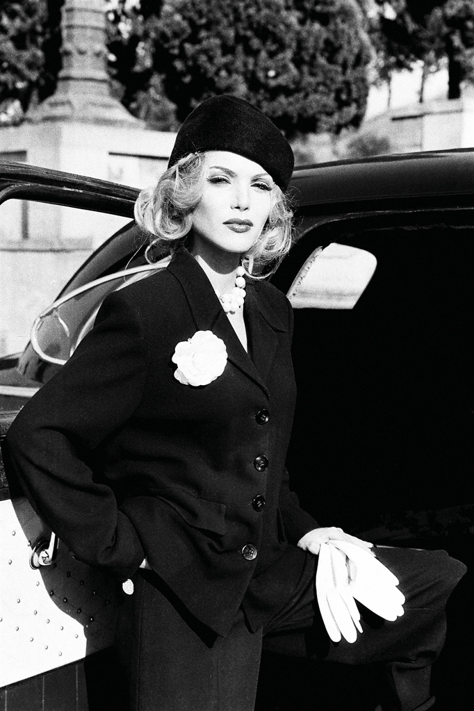 Наина Ибрагимова - мастер перевоплощения, или Награда за фотопроекты (ФОТО)