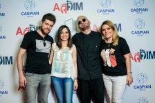 "Славные парни": Эльнур Гусейнов вернулся в Баку  (ФОТО)